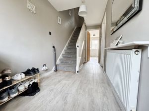 Photo 1- click for photo gallery